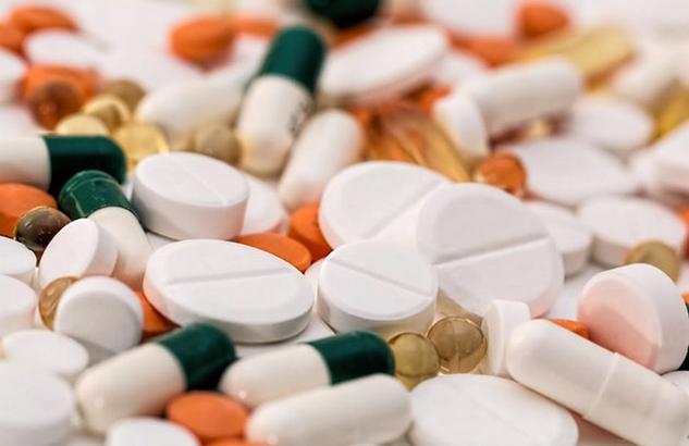 Україна отримала першу партію таблеток проти COVID від компанії Merck