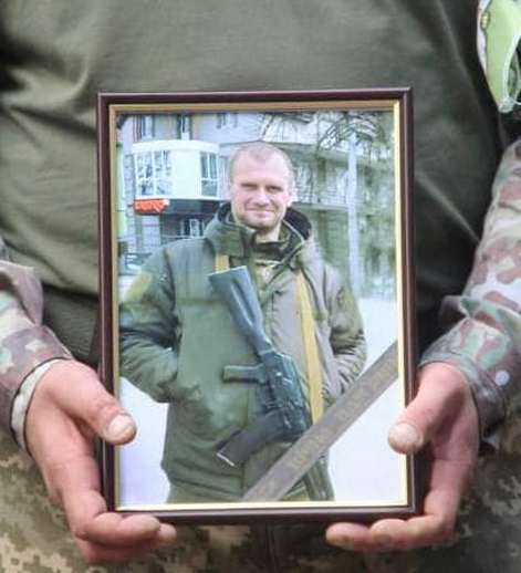 Герої не вмирають!