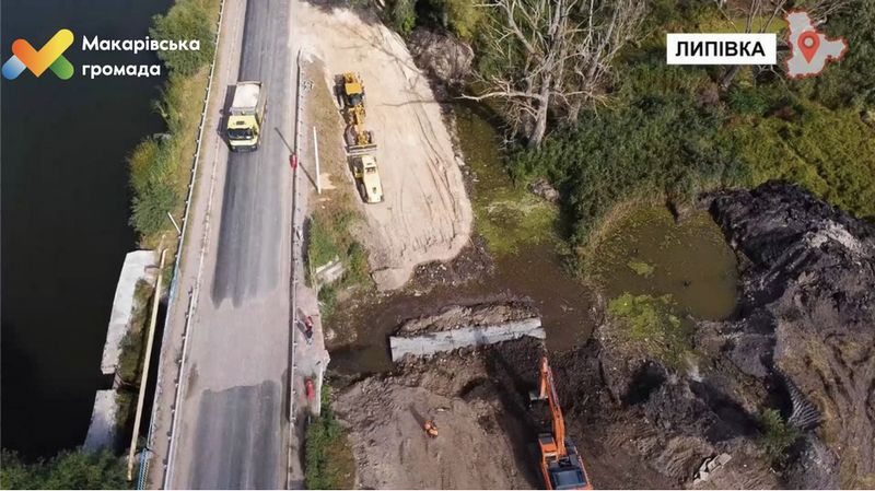 У селі Липівка відновлюють проїзд через річку Почепин