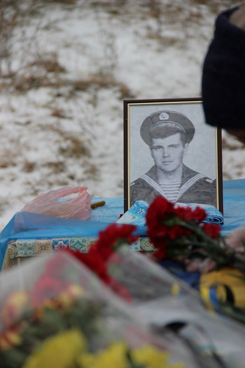 Не висихають сльози українців…