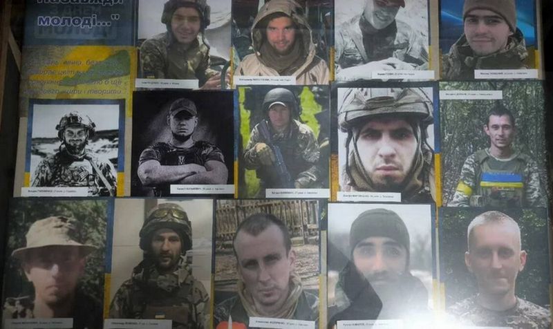 Відкриття виставки “Назавжди молоді…”