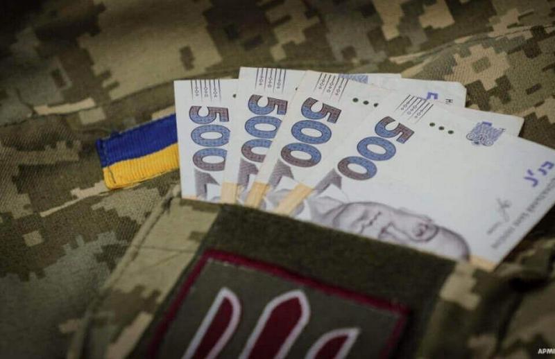 Додаткова винагорода 100 тис. грн/місяць при пораненні