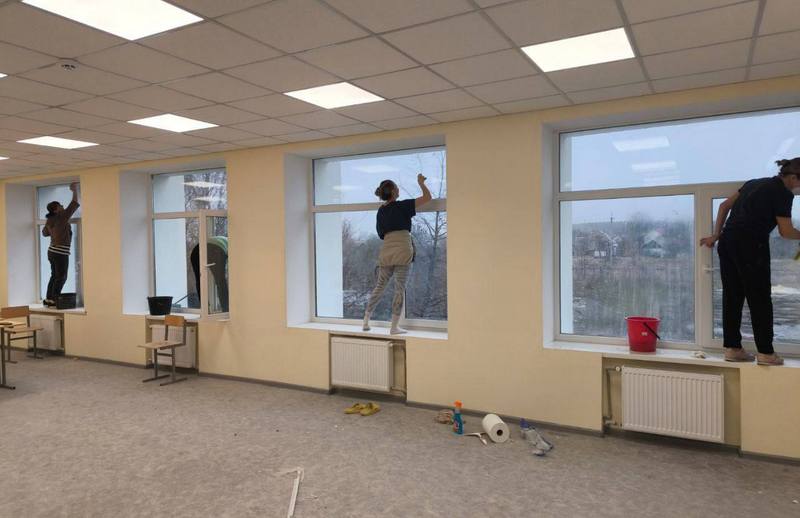 🏫 Макарівський ліцей № 2 готується до зустрічі з учнями