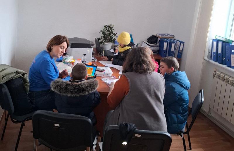 🏥 Турбота про майбутнє: фахівці «СОС Дитячі Містечка» провели виїзний прийом у Рожеві