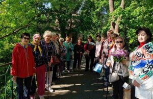 Зображено учасників Університету третього віку