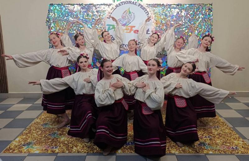 Учасники Ансамблю танцю «Калинонька»